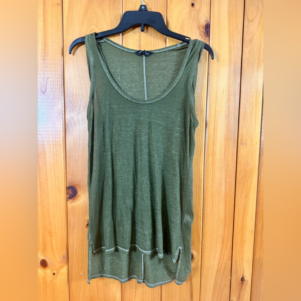 Rock & Republic Green Sleeveless Ribbed Tank Top